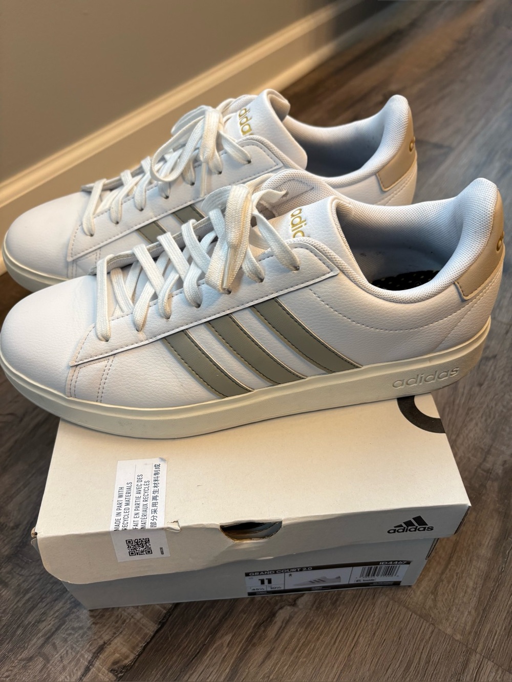 Adidas grand court